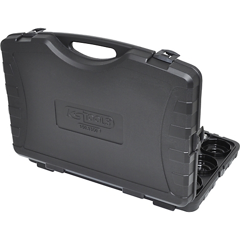 Schwarzer Werkzeugkoffer von KS Tools, geöffnet. Oben Griff, Verschluss. Unten Einsatz mit runden Aussparungen.